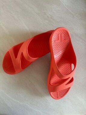 Telic Women’s Z- Strap Coral Slide Sandals - Lightweight Comfort